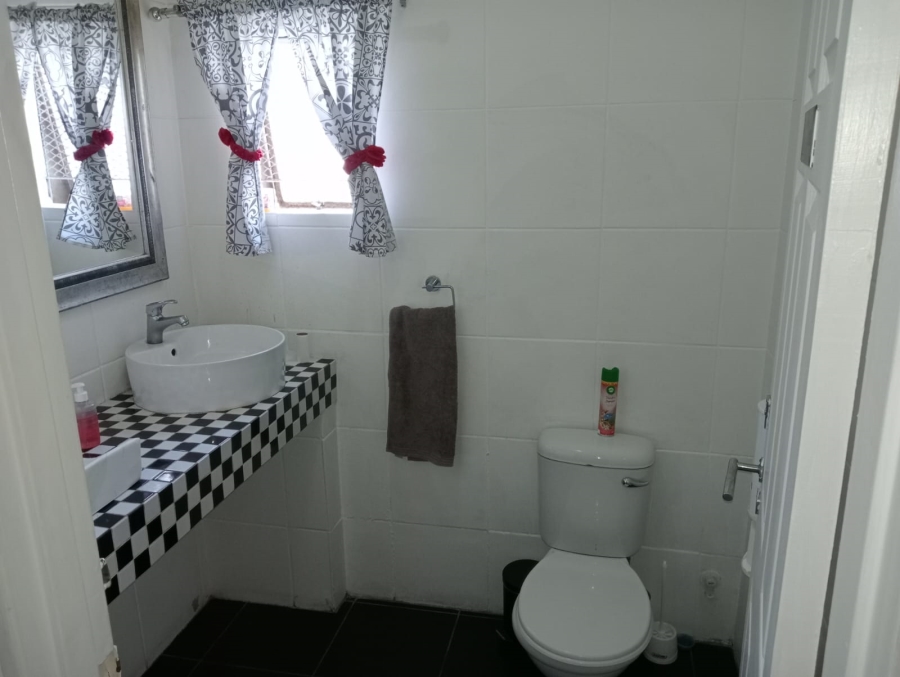 Commercial Property for Sale in Despatch Central Eastern Cape